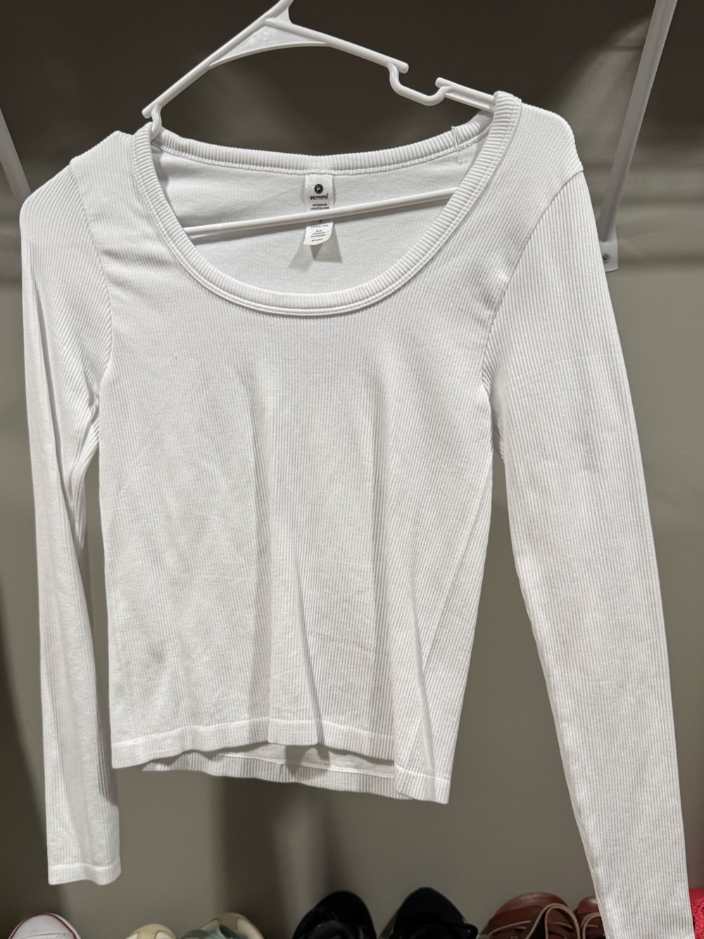 90 Degree By Reflex White Ribbed Long Sleeve Scoop Neck Top